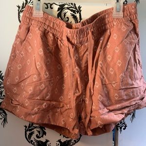 Flowy shorts